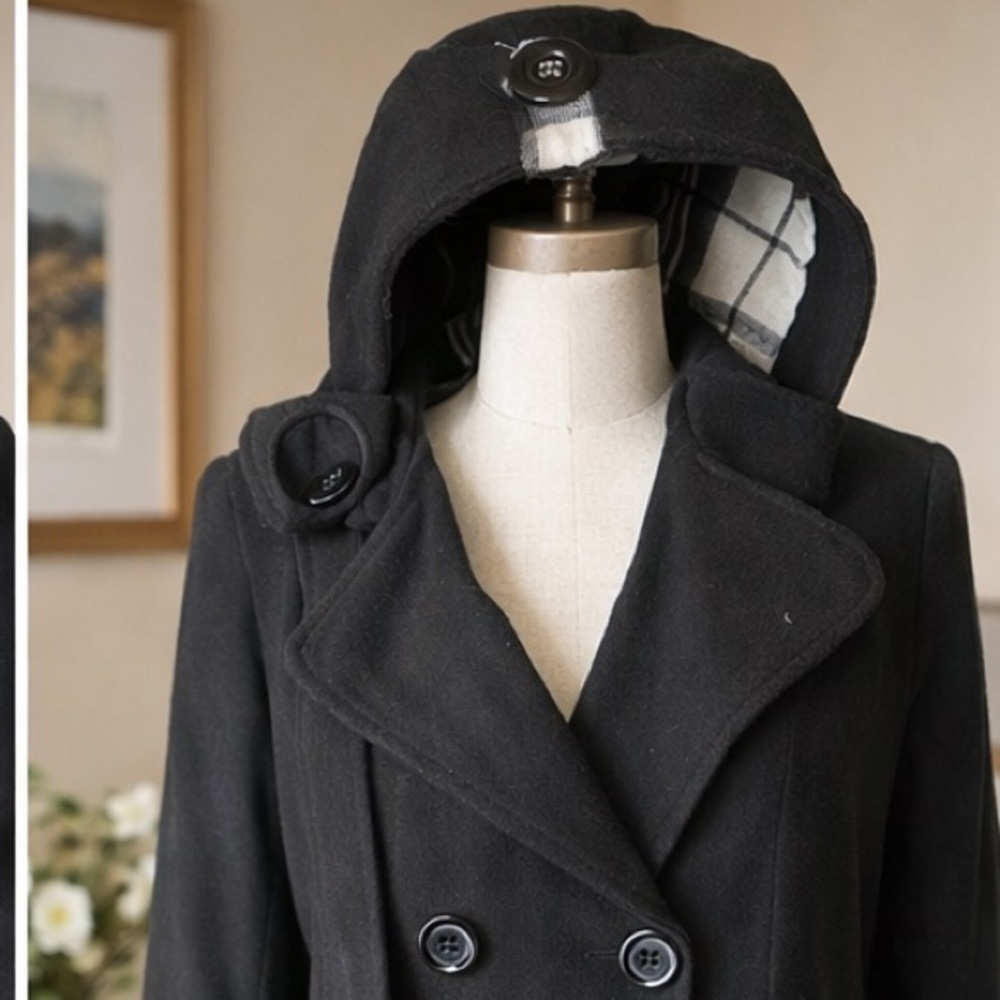 Black Hooded Coat - Stylish Winter Jacket